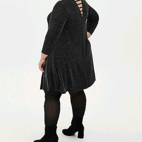 BLACK SHIMMER JERSEY LADDER NECK MINI TRAPEZE DRESS - Picture 3 of 4